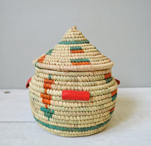 Baskets with lid