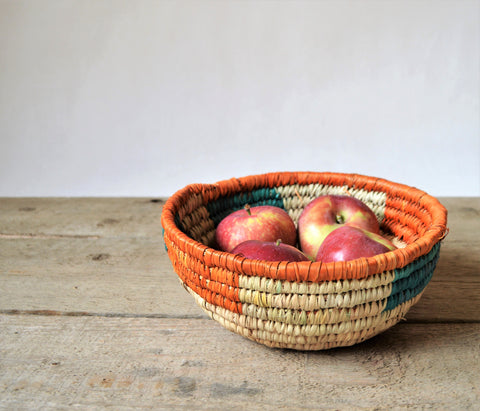 Vintage straw bowl, Fruit basket
