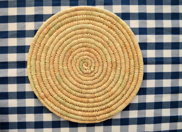 Rustic woven trivet