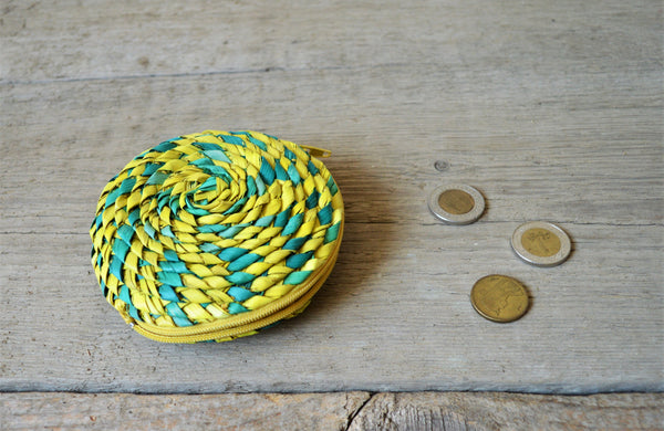 Straw purse, Green and yellow