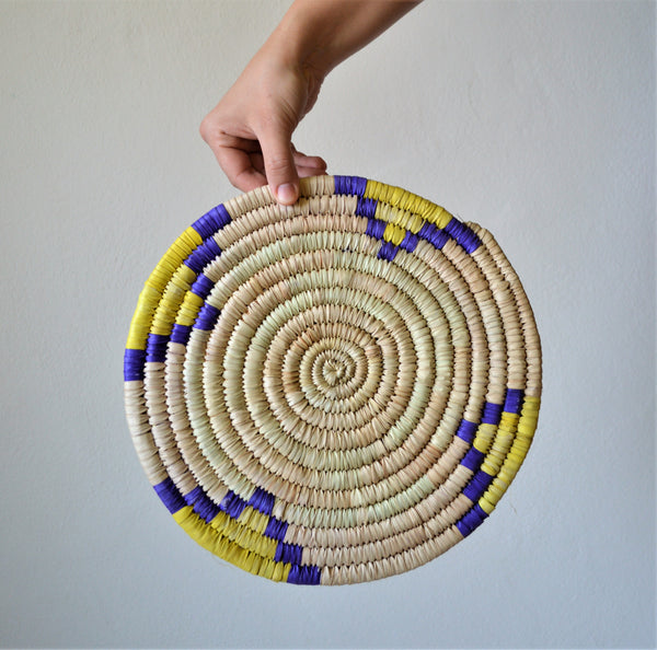 Mexican decor plate palm straw