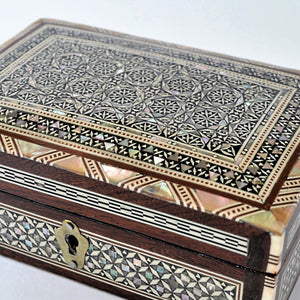 Mother of pearl jewelry box, Egypt mosaic