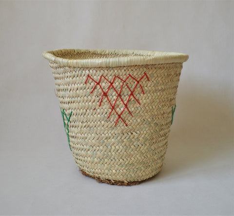 Embroidered Wide Laundry basket from natural palm straw