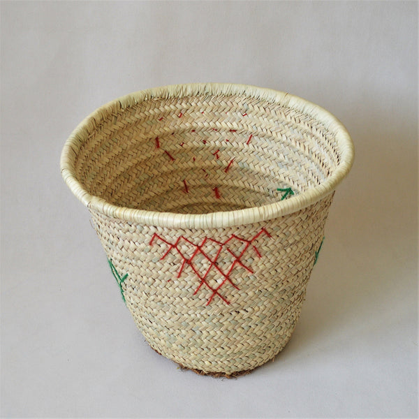 Embroidered Wide Laundry basket from natural palm straw