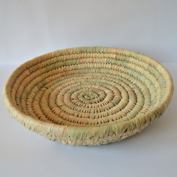 Woven bread or fruit plate