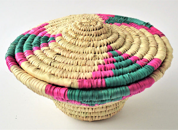 JAMILA - Woven fruit basket with a lid