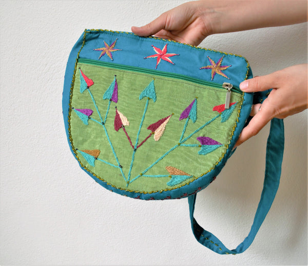 Green BOHO woman bag, Simple bag hand embroidered, Green clutch