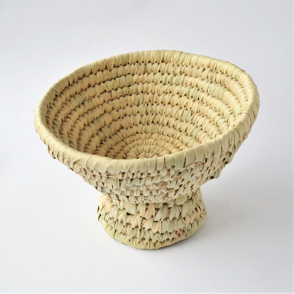 Egypt fruit basket, palm leaf straw bowl, Table centerpiece, Retro tableware