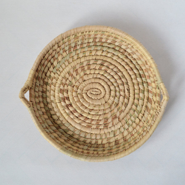 Round straw wicker tray, Egyptian palm leaves tray for fruit and bread