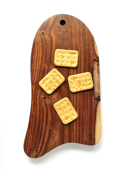 Natural shape serving board