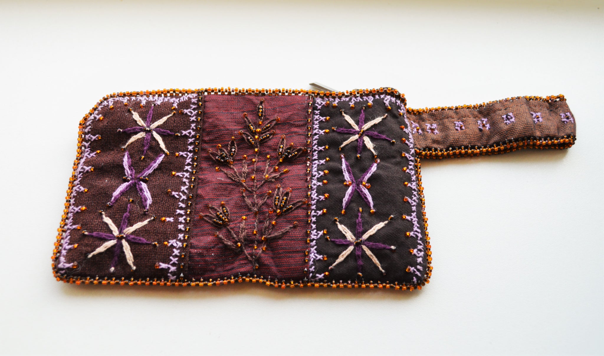 Hand embroidered woman wallet, Brown red color