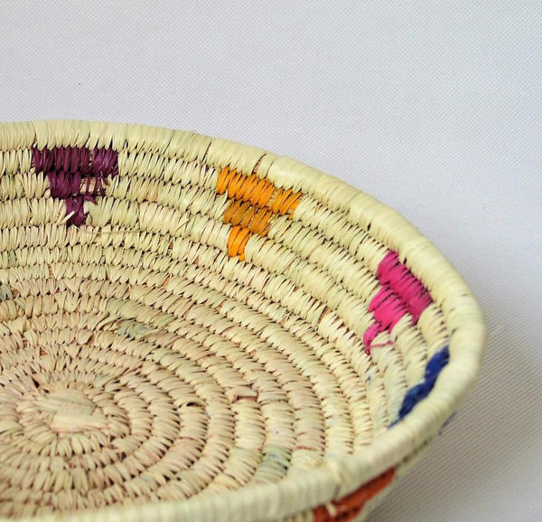 Natural wicker plate (colorful)