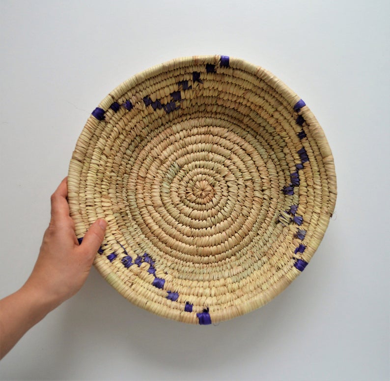 Round serving fruit platter (blue)