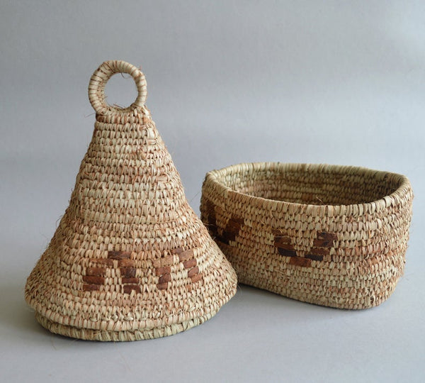 Elegant Rustic basket Palm Straw with leather